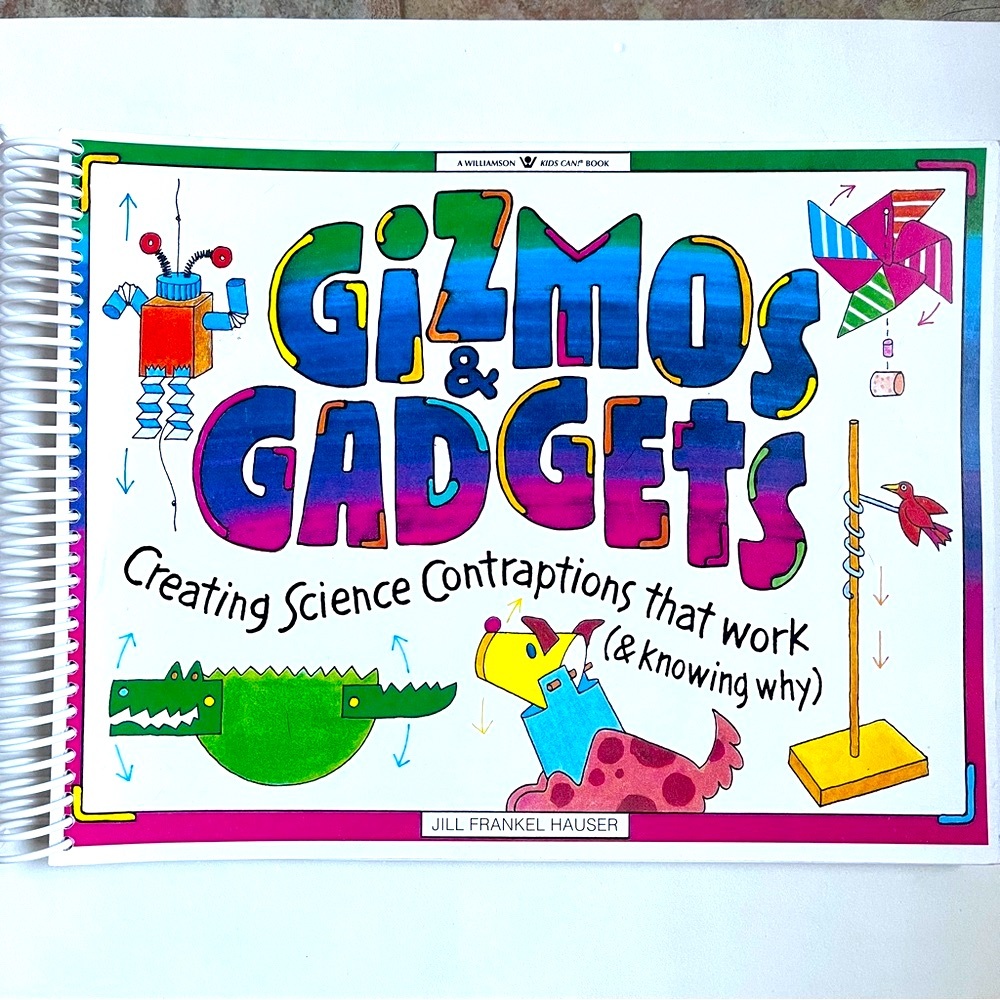 Gizmos & Gadgets Science Book for Kids 183 pahes! New!